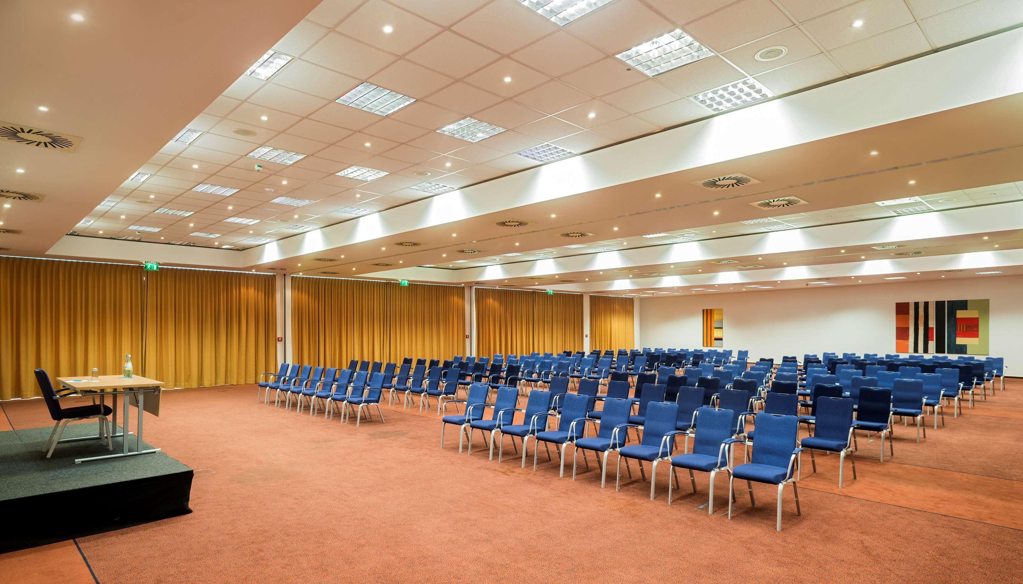 Hotel Nh Muenchen Ost Conference Center Aschheim Esterno foto