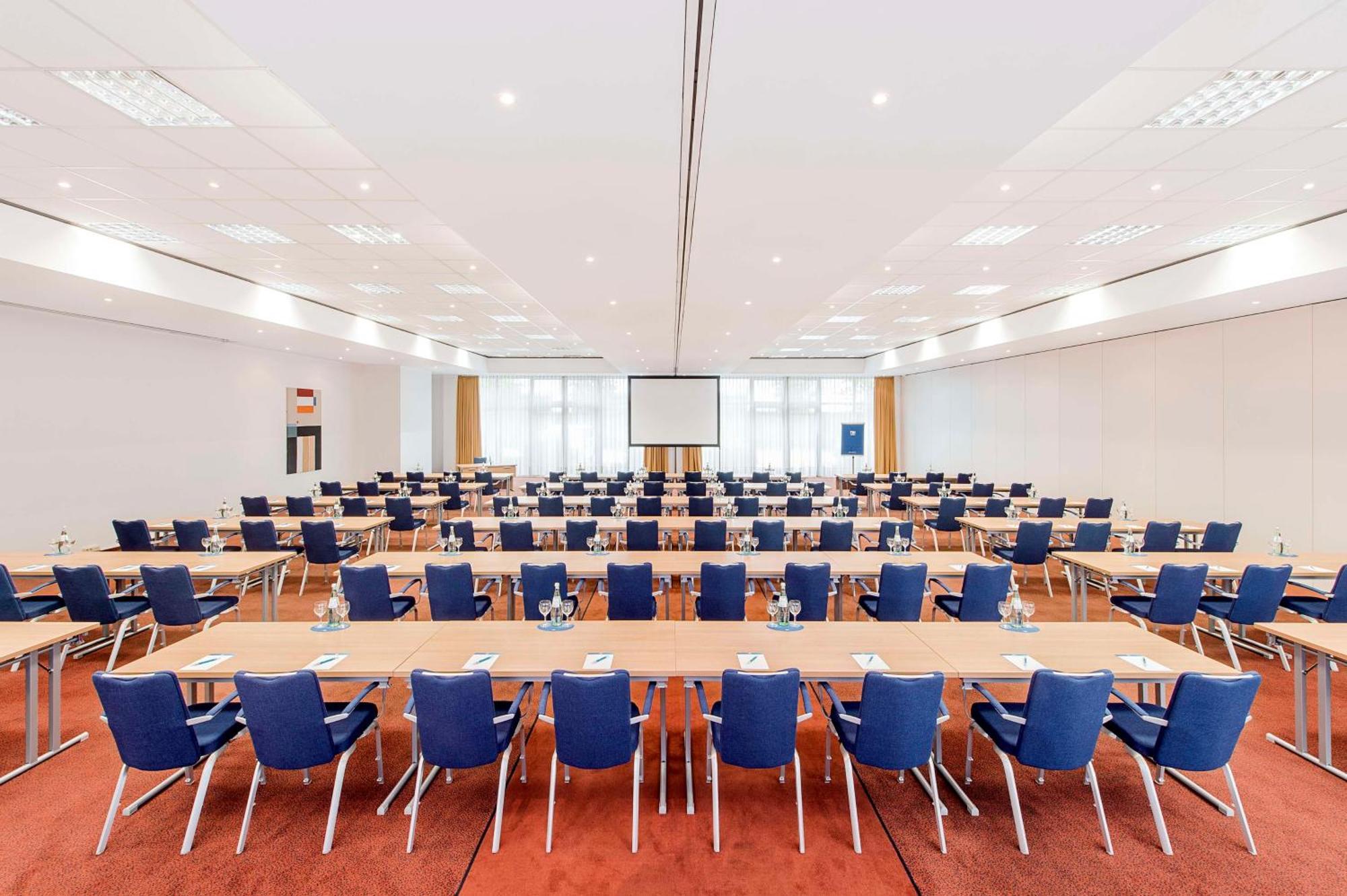 Hotel Nh Muenchen Ost Conference Center Aschheim Esterno foto